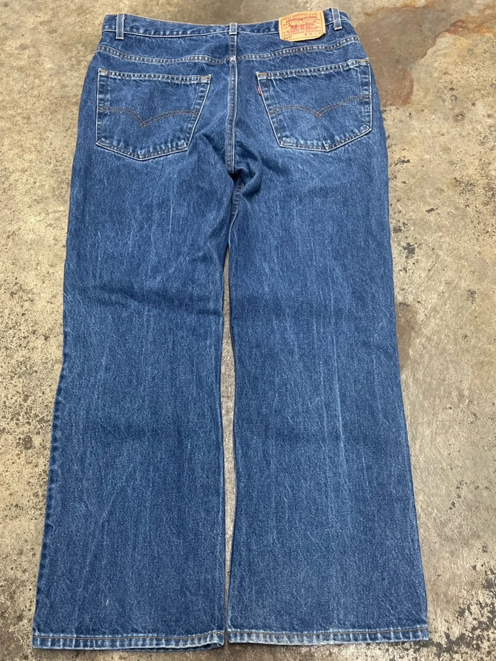 Vintage Levi’s 517 Bootcut Jeans Men’s 38 x 30 Faded Heavyweight Western Grunge
